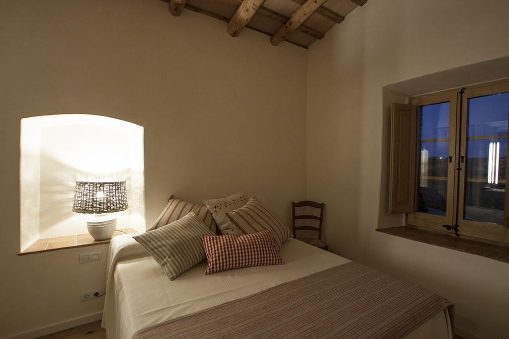 Mas Valenti 1511 Guest House Vall-Llobrega Bilik gambar