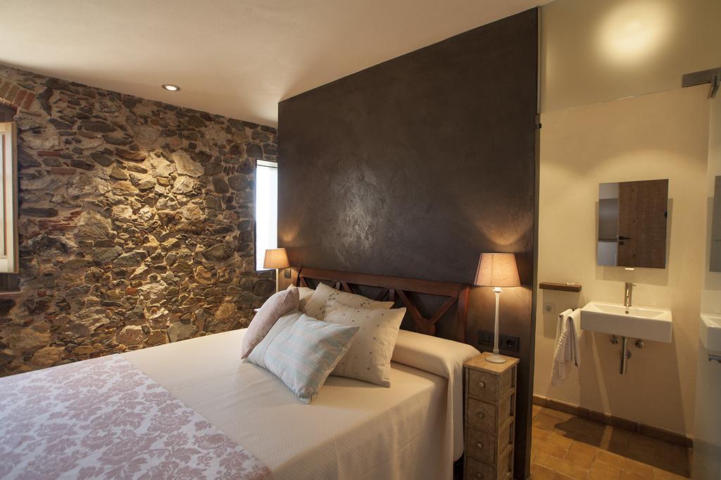 Mas Valenti 1511 Guest House Vall-Llobrega Bilik gambar